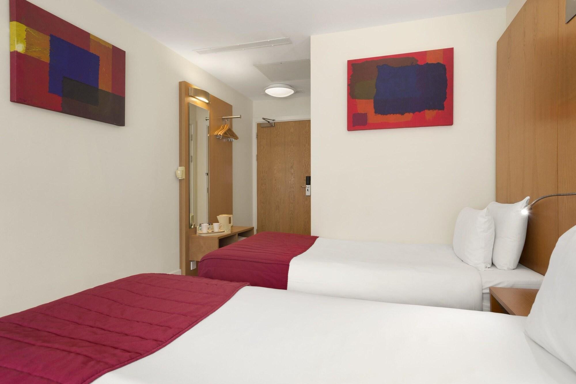 Ramada Encore Донкастер Экстерьер фото